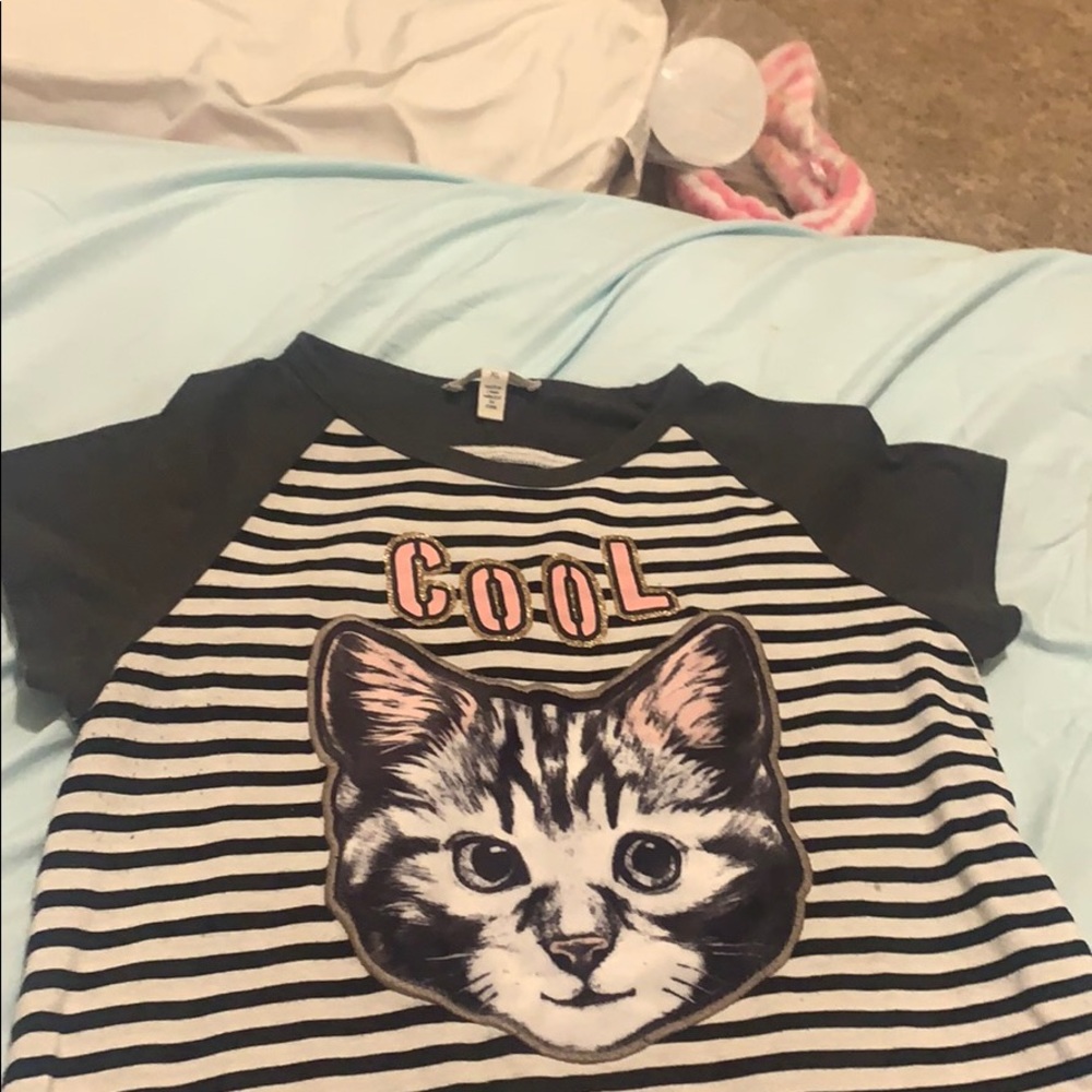 I am sewing a shirt that is too small for me